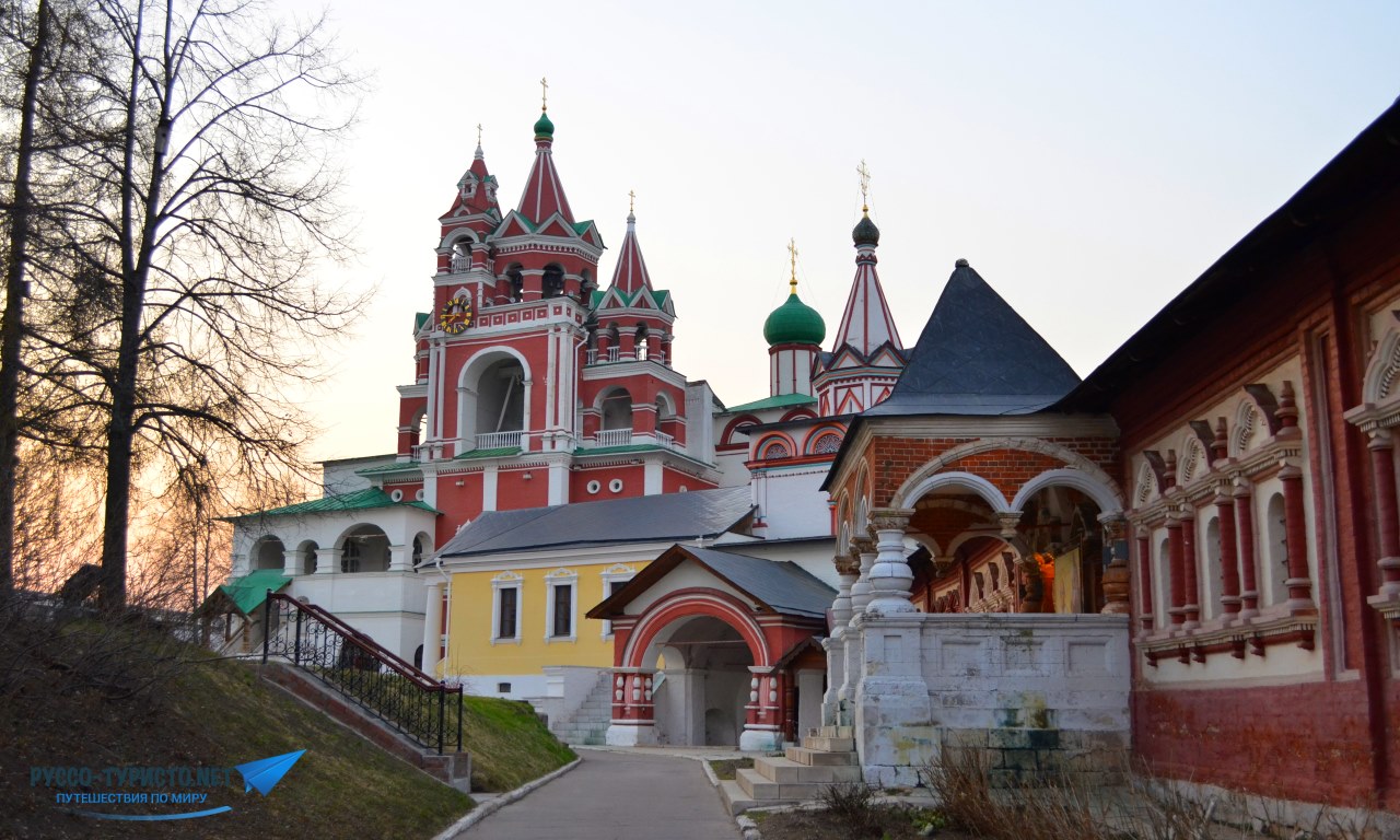 Поездка на выходные в Звенигороде - Саввино-Сторожевский монастырь