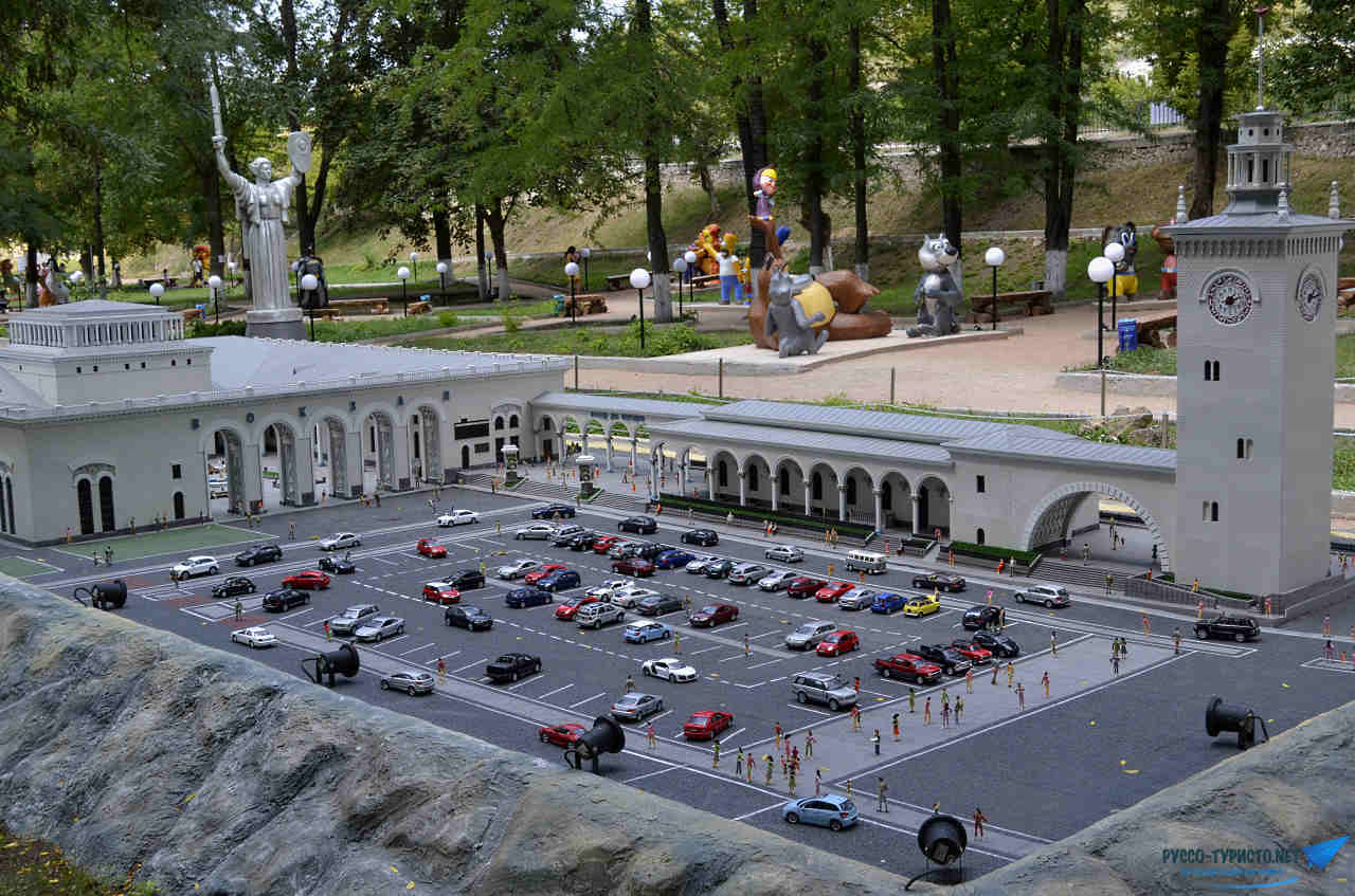 Бахчисарайский парк миниатюр, миниатюры в Бахчисарае, большой парк миниатюр в Крыму